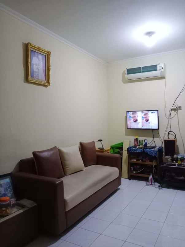 dijual rumah kelurahan pamulang