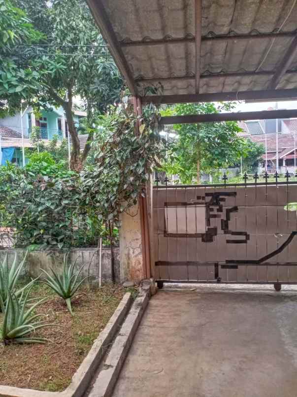 dijual rumah kelurahan pamulang