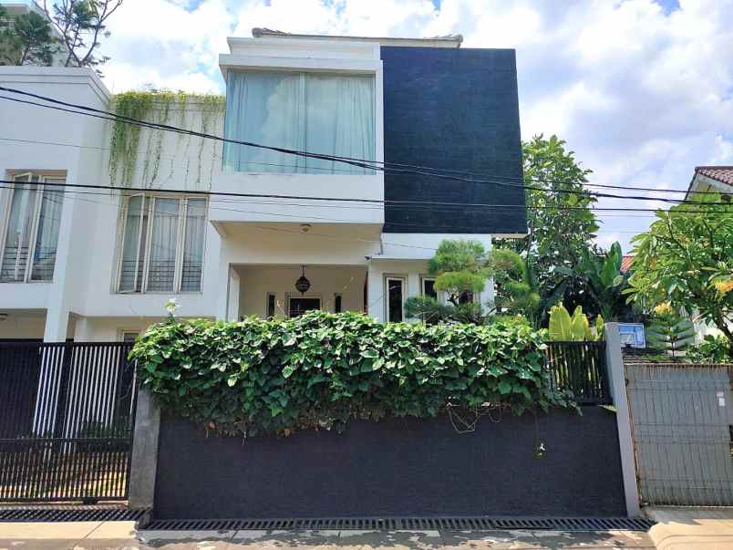 dijual rumah komplek kavling marinir