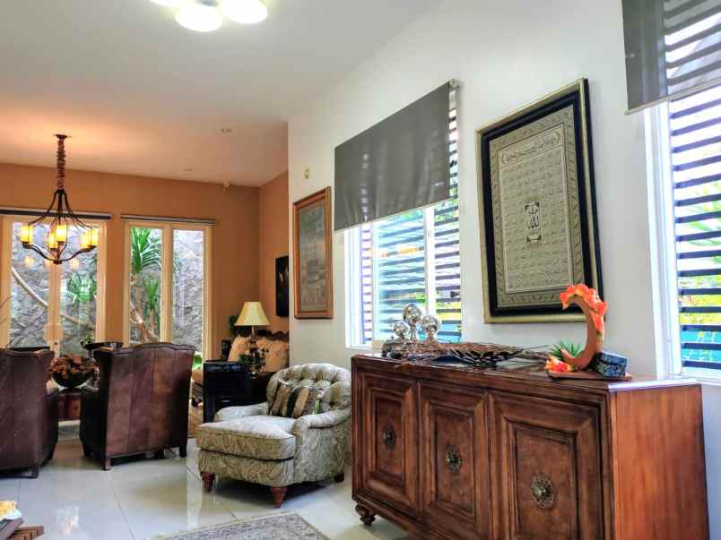 dijual rumah komplek kavling marinir