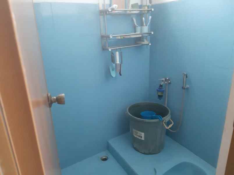 dijual rumah komplek nusa hijau