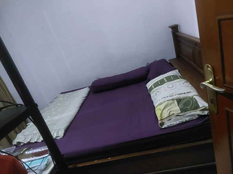 dijual rumah komplek nusa hijau