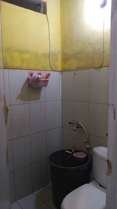 dijual rumah komplek tipar silih asih