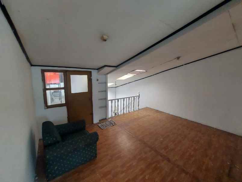 dijual rumah lengkong bandung kora