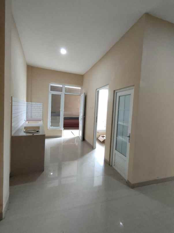 dijual rumah lenteng agung