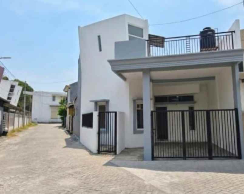 dijual rumah medokan