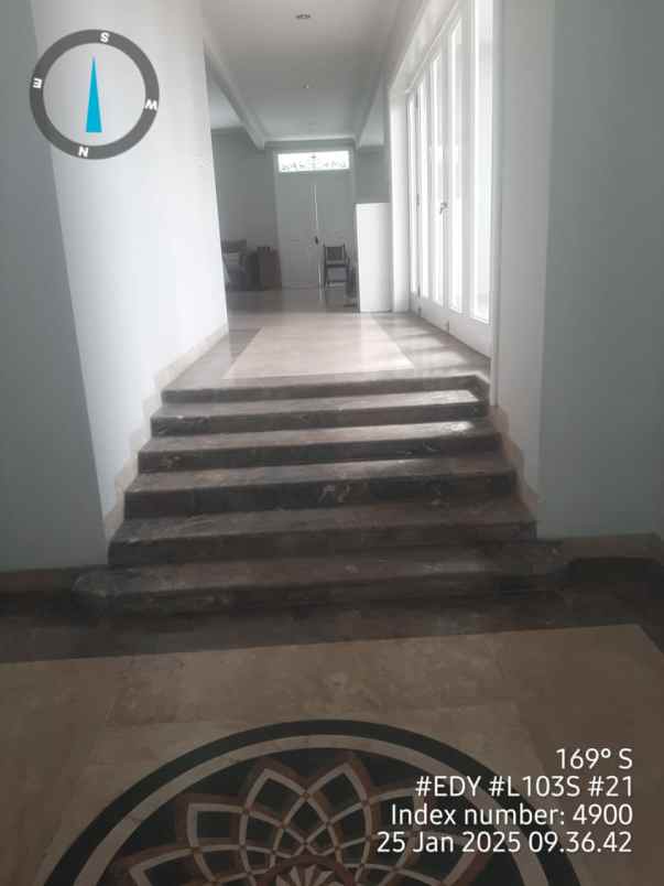 dijual rumah pantai indah kapuk jakarta utara