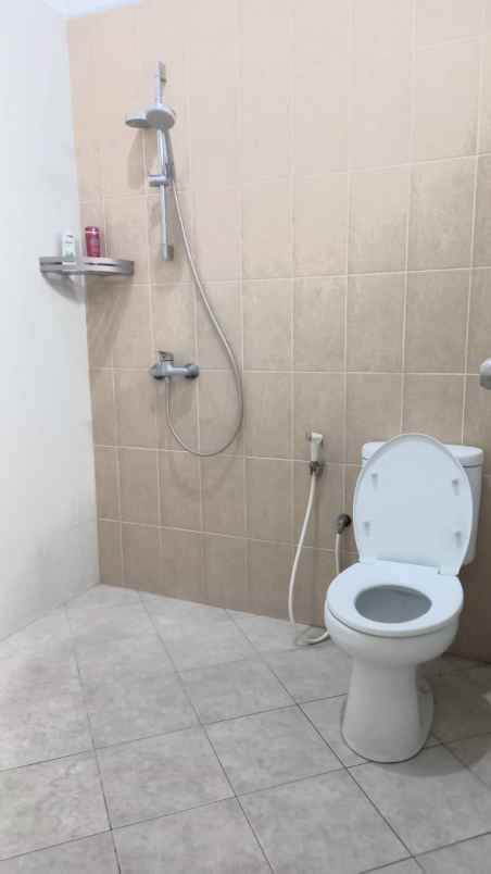 dijual rumah pasar modern citraland