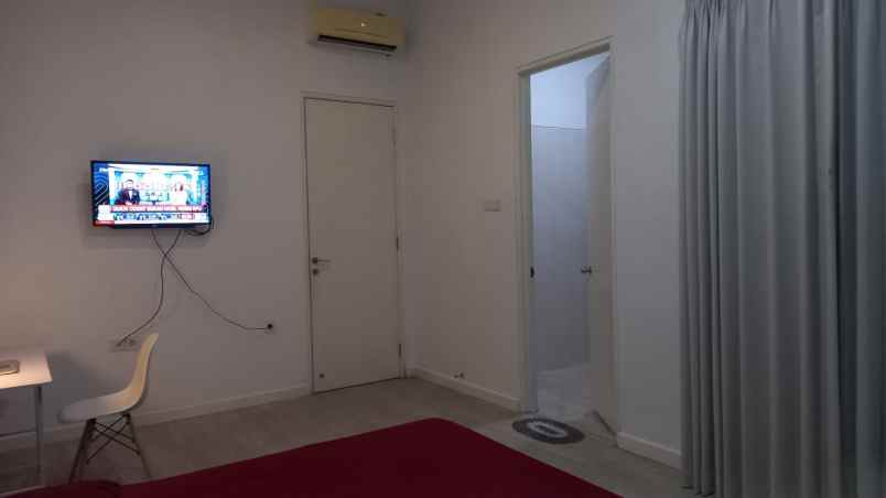 dijual rumah pasar modern citraland