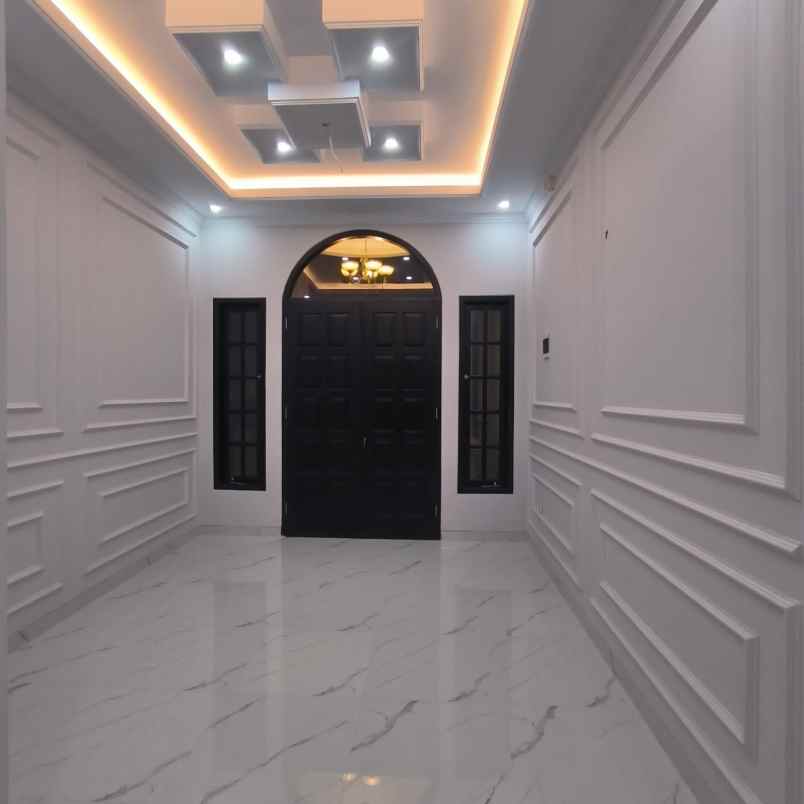 dijual rumah pejaten barat jakarta selatan