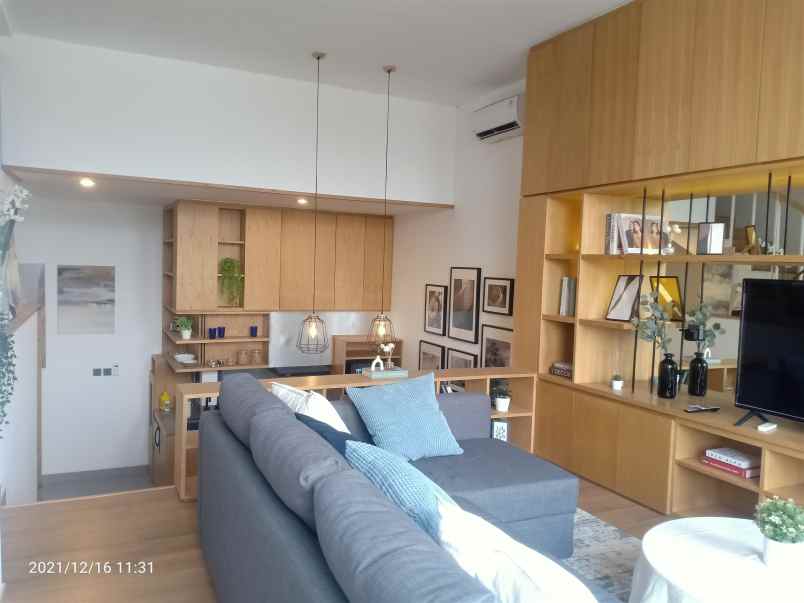 dijual rumah permata hijau jakarta