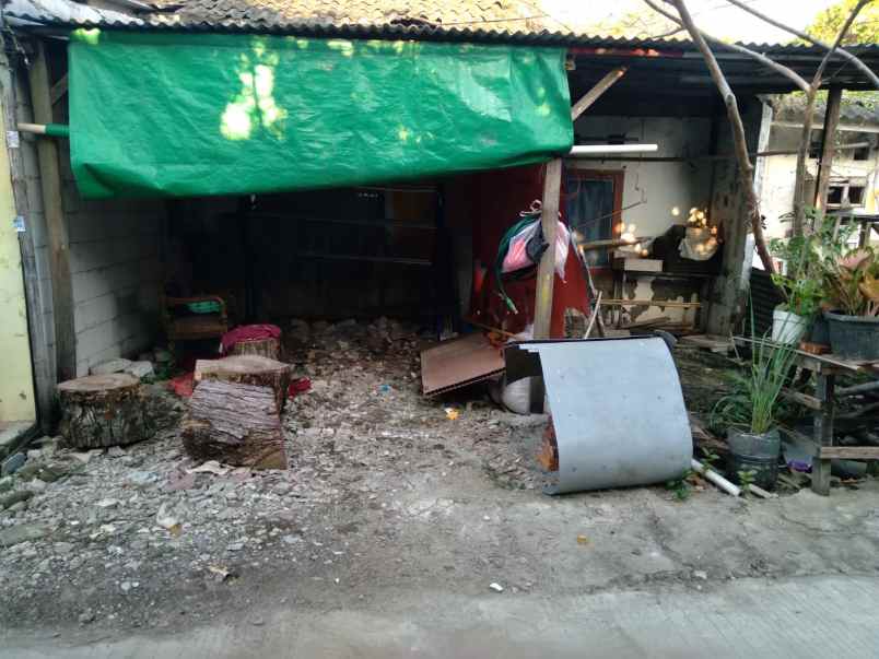 dijual rumah perum bagasasi