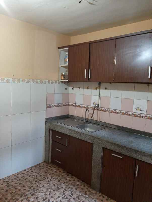 dijual rumah perumahan griya bintara