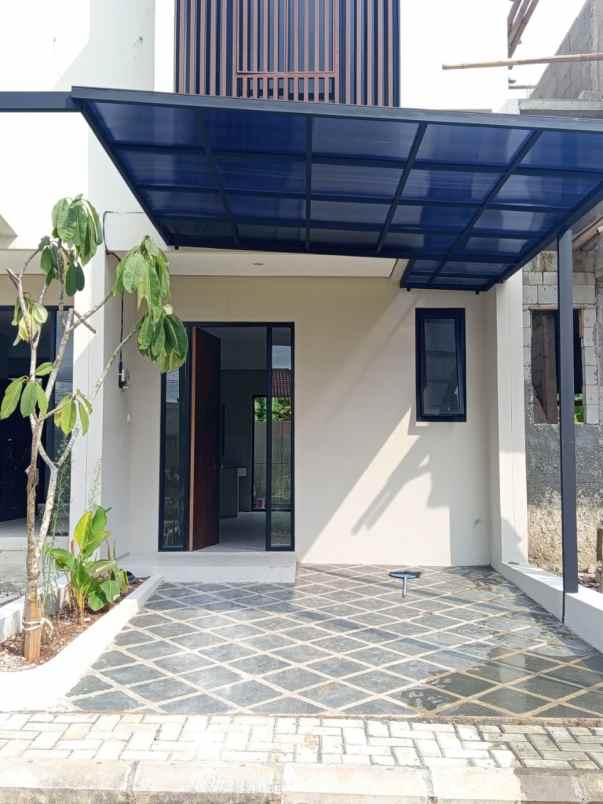 dijual rumah perumahan jatijajar depok