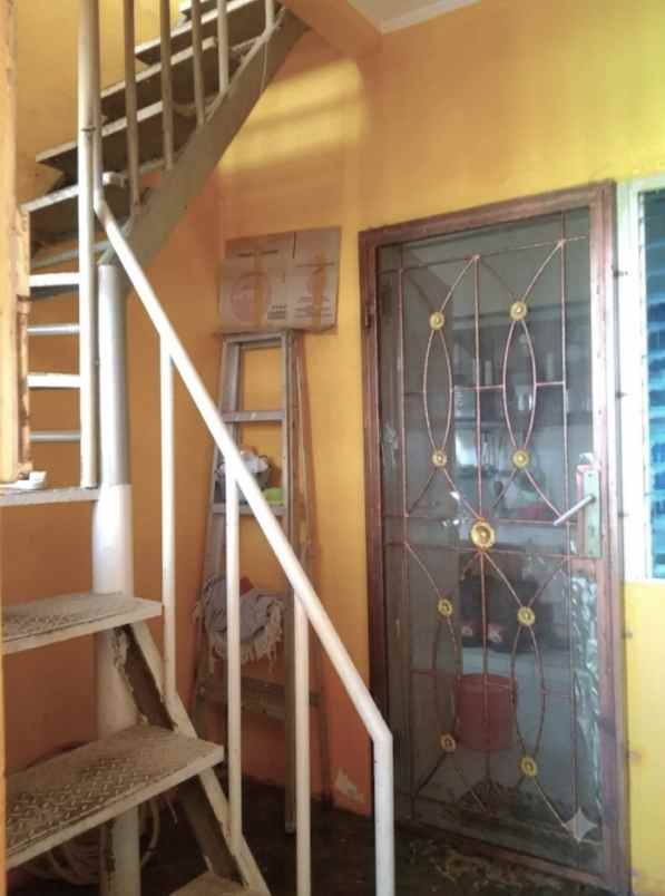 dijual rumah perumahan taman modern