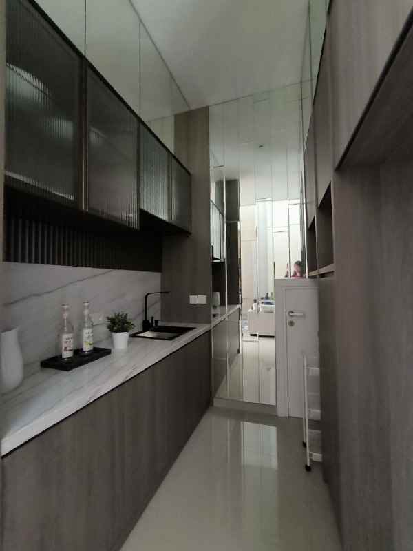 dijual rumah puri galaxy