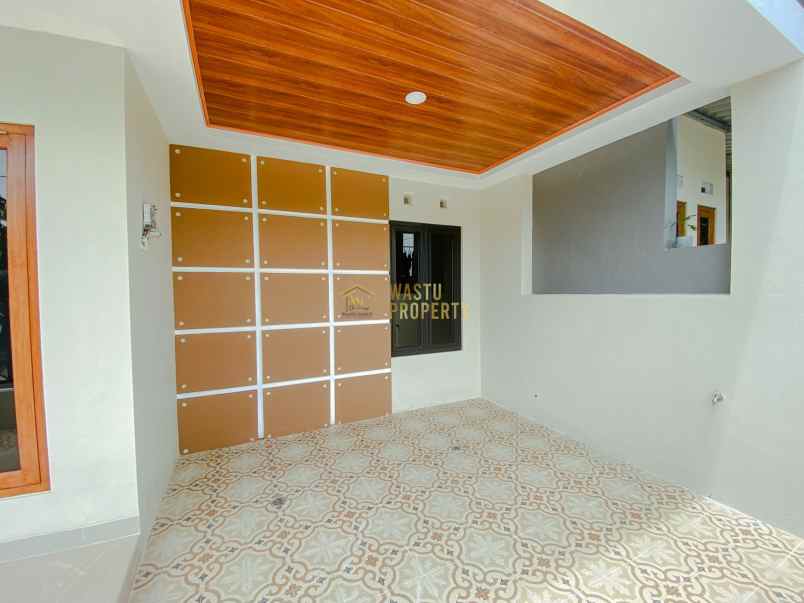 dijual rumah purwomartani