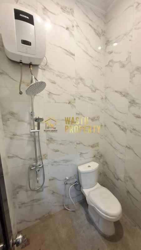 dijual rumah purwomartani