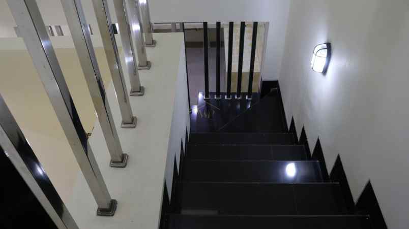 dijual rumah purwomartani kec kalasan