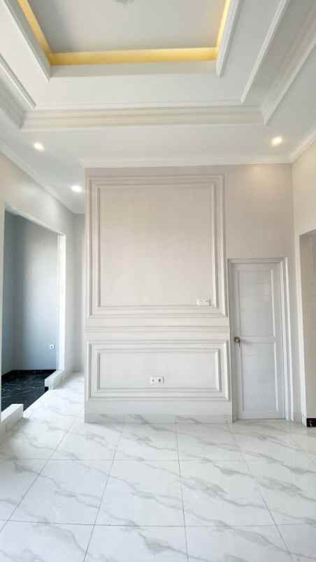 dijual rumah raden saleh