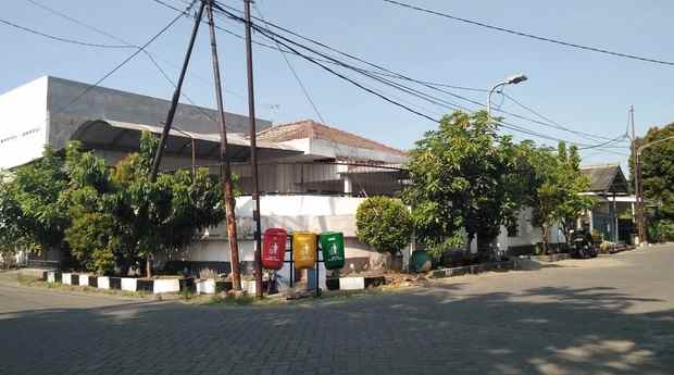 dijual rumah rungkut permai