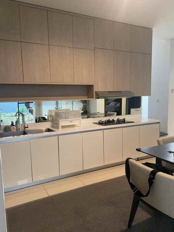 dijual rumah sambikerep graha natura