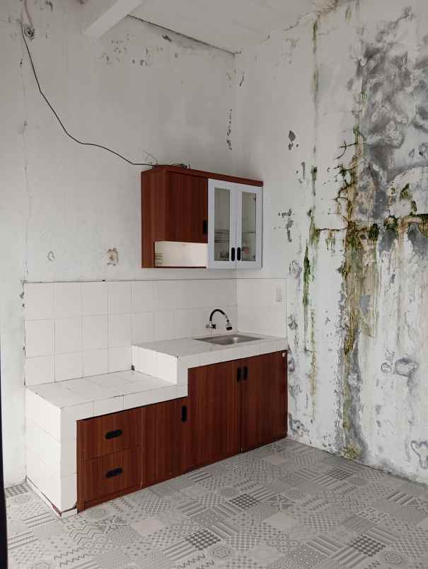 dijual rumah sariwangi regency