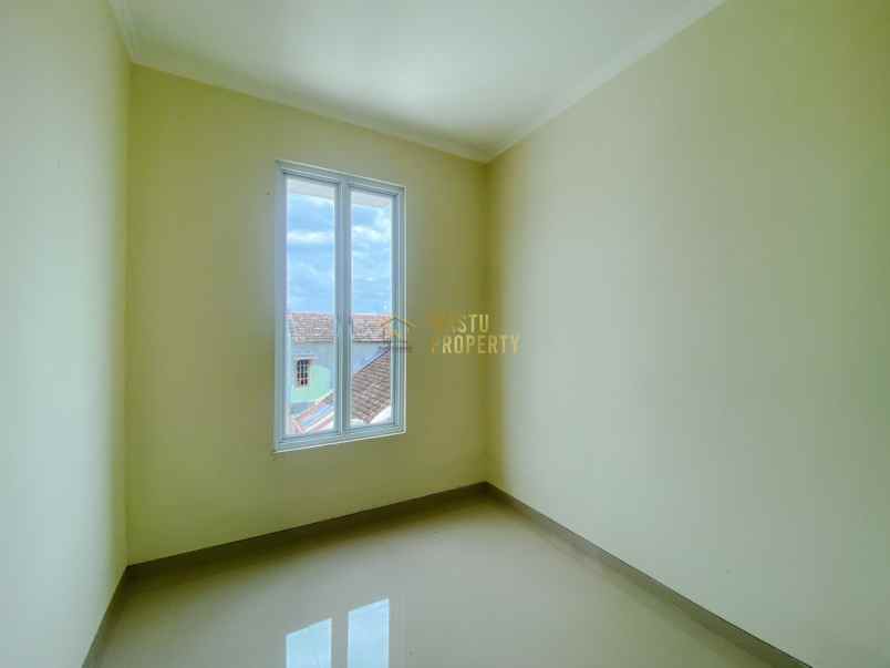 dijual rumah sembego