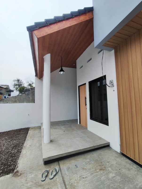 dijual rumah sendangmulyo