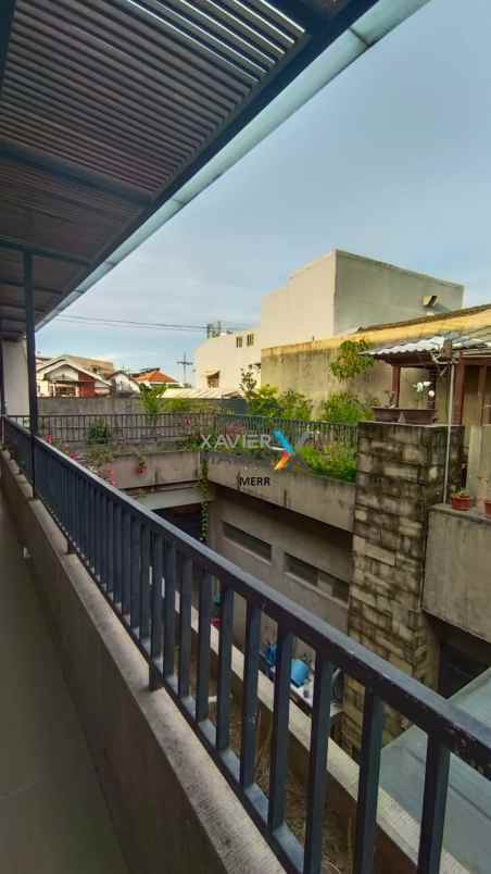 dijual rumah sidoyoso