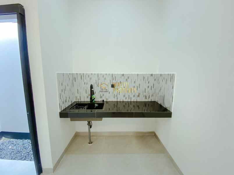 dijual rumah tamanmartani kec kalasan