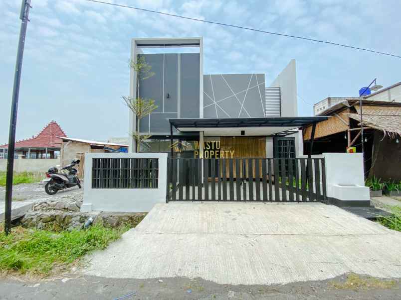 dijual rumah tamanmartani kec kalasan