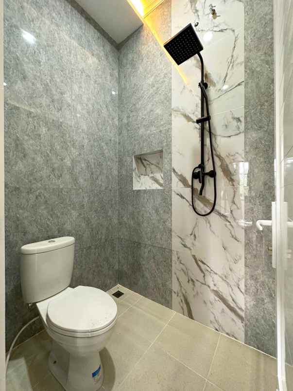 dijual rumah tanah baru beji