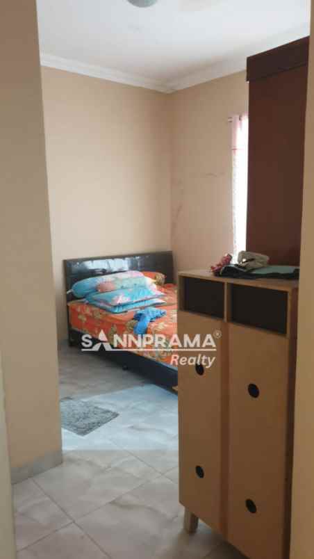 dijual rumah vila pertiwi