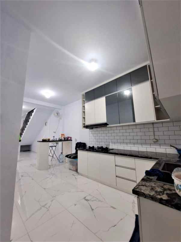 dijual rumah villa sunter mas sunter