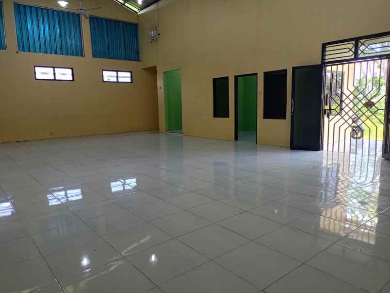 dijual tanah dijual gedung bekas