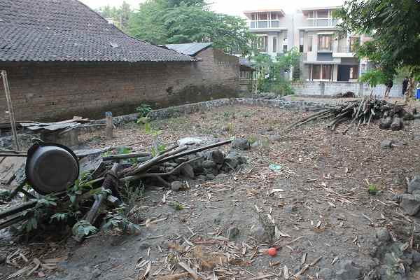 dijual tanah jl sulian agung pedes