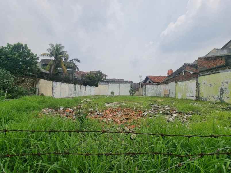 dijual tanah kreo selatan larangan