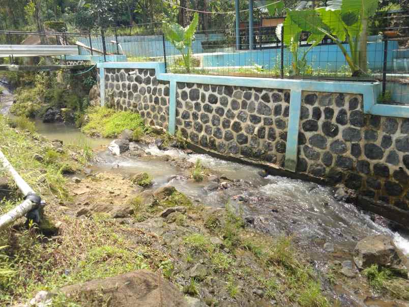 dijual tanah pinggir jalan view gunung