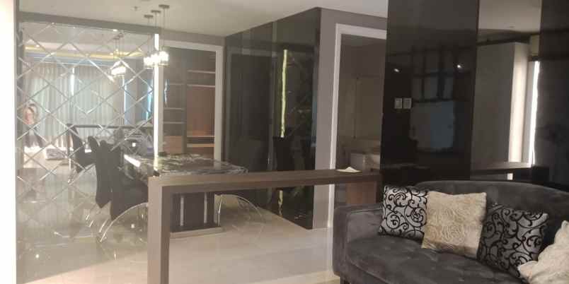 disewakan apartemen pakuwon indah surabaya barat