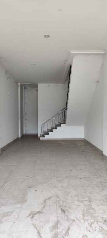 disewakan murah ruko boston pik2