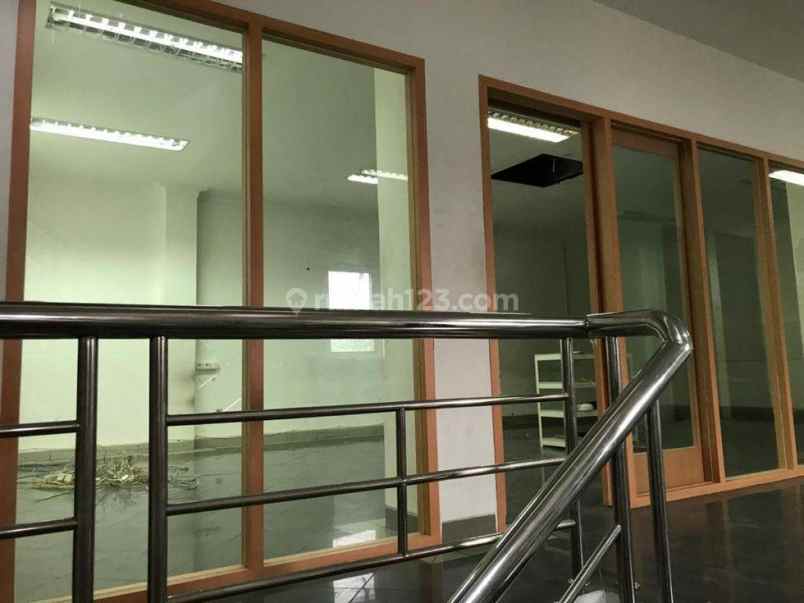 disewakan ruko gudang kantor jl kh hasyim ashari petojo