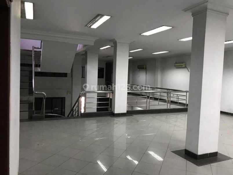 disewakan ruko gudang kantor jl kh hasyim ashari petojo