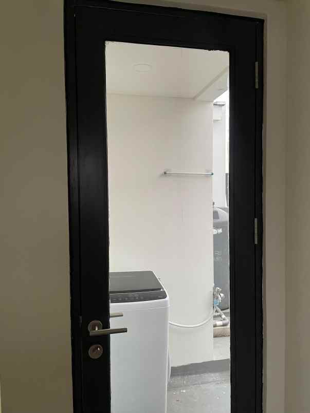 disewakan rumah cluster maison de wisteria