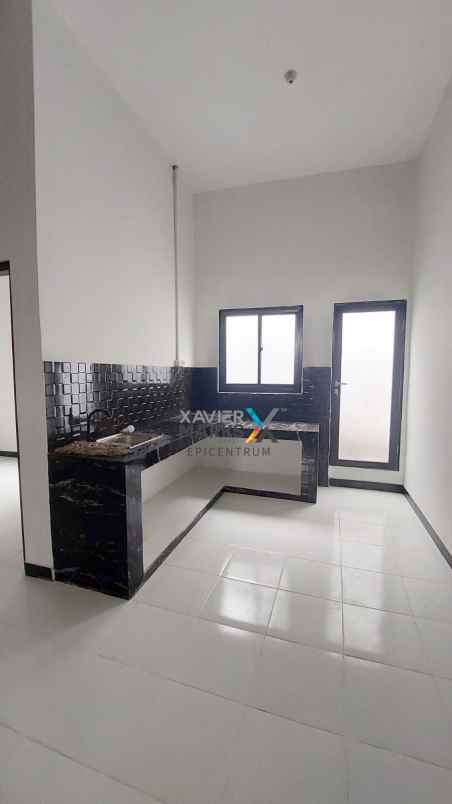 disewakan rumah di ngagel rejo nol jalan area komersil