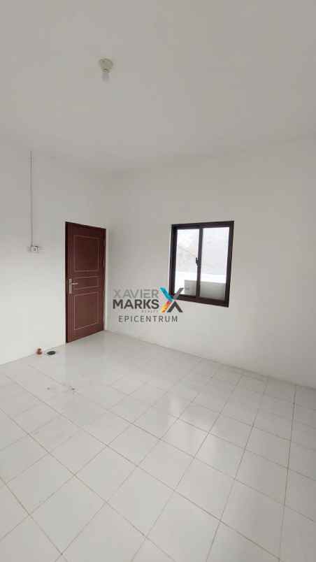 disewakan rumah di ngagel rejo nol jalan area komersil