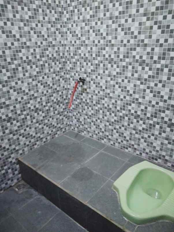 disewakan rumah perumahan nirwana asri