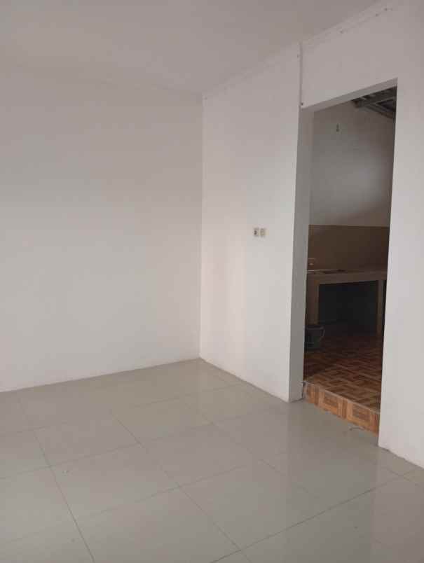 disewakan rumah perumahan pondok pekayon indah