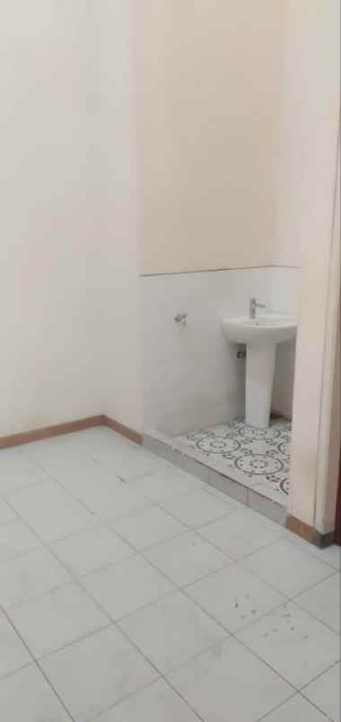 disewakan rumah rungkut mapan tengah