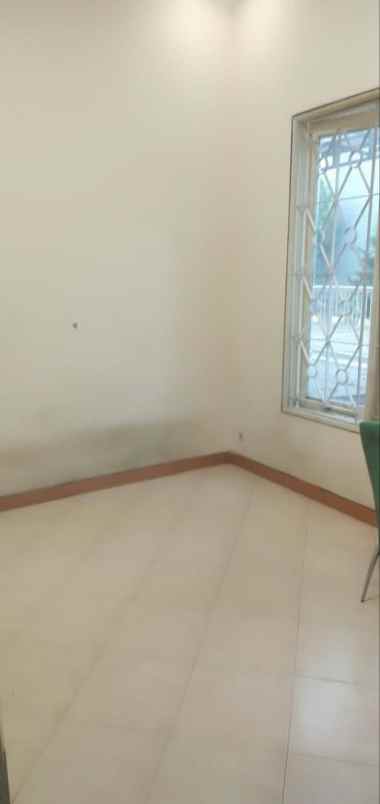 disewakan rumah rungkut mapan tengah